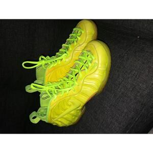 2014 NIKE VOLT FOAMPOSIT PRO SZ 11